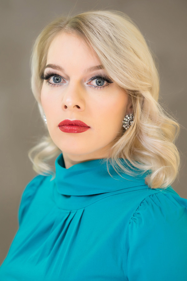 Salon Charisma